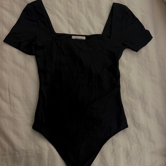 Aritzia babaton squareneck - Picture 2 of 3